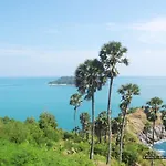Zen Rooms Roundabout Karon Beach
